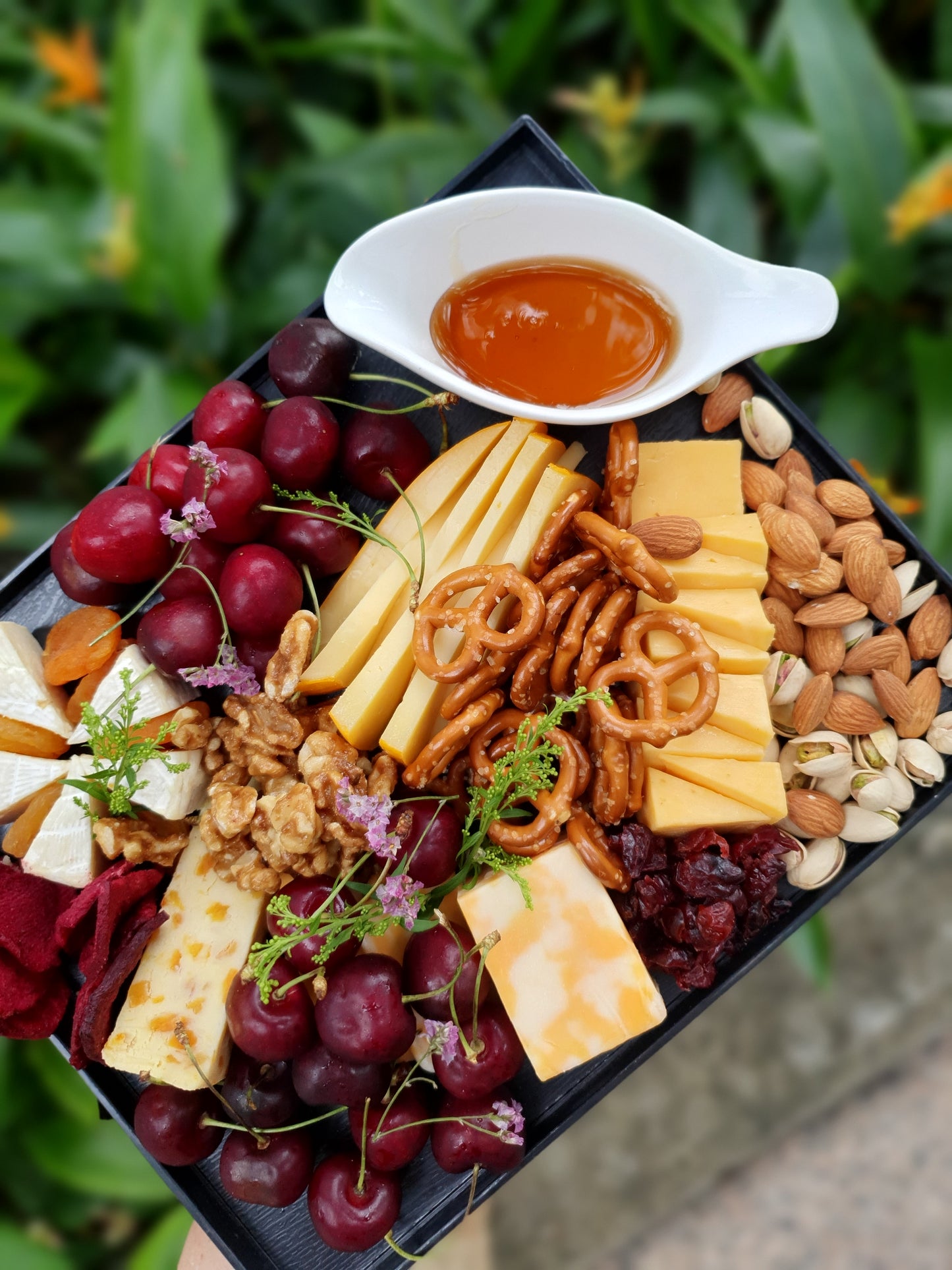 Sangiovese 5 Cheeses Board (4-6 Pax)