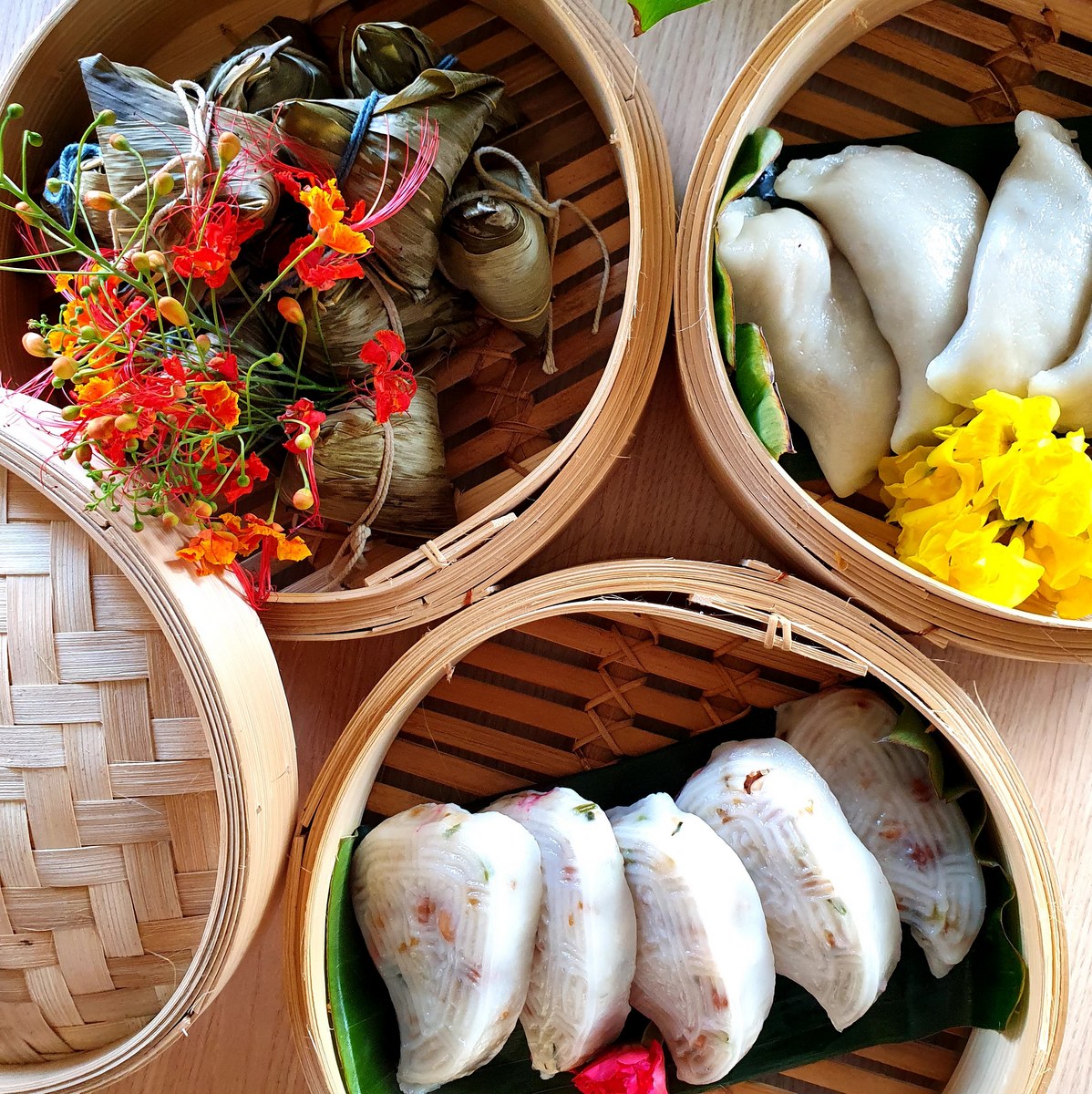 Nonya Rice Dumpling & Teochew Kueh Steamer Basket
