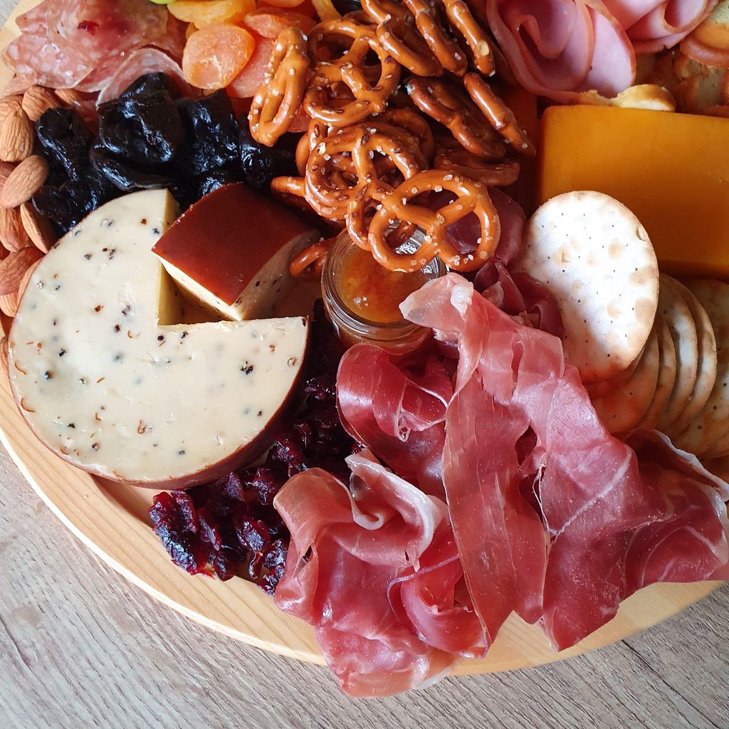 Trio Meats & Cheeses Charcuterie Board (8-12 pax)