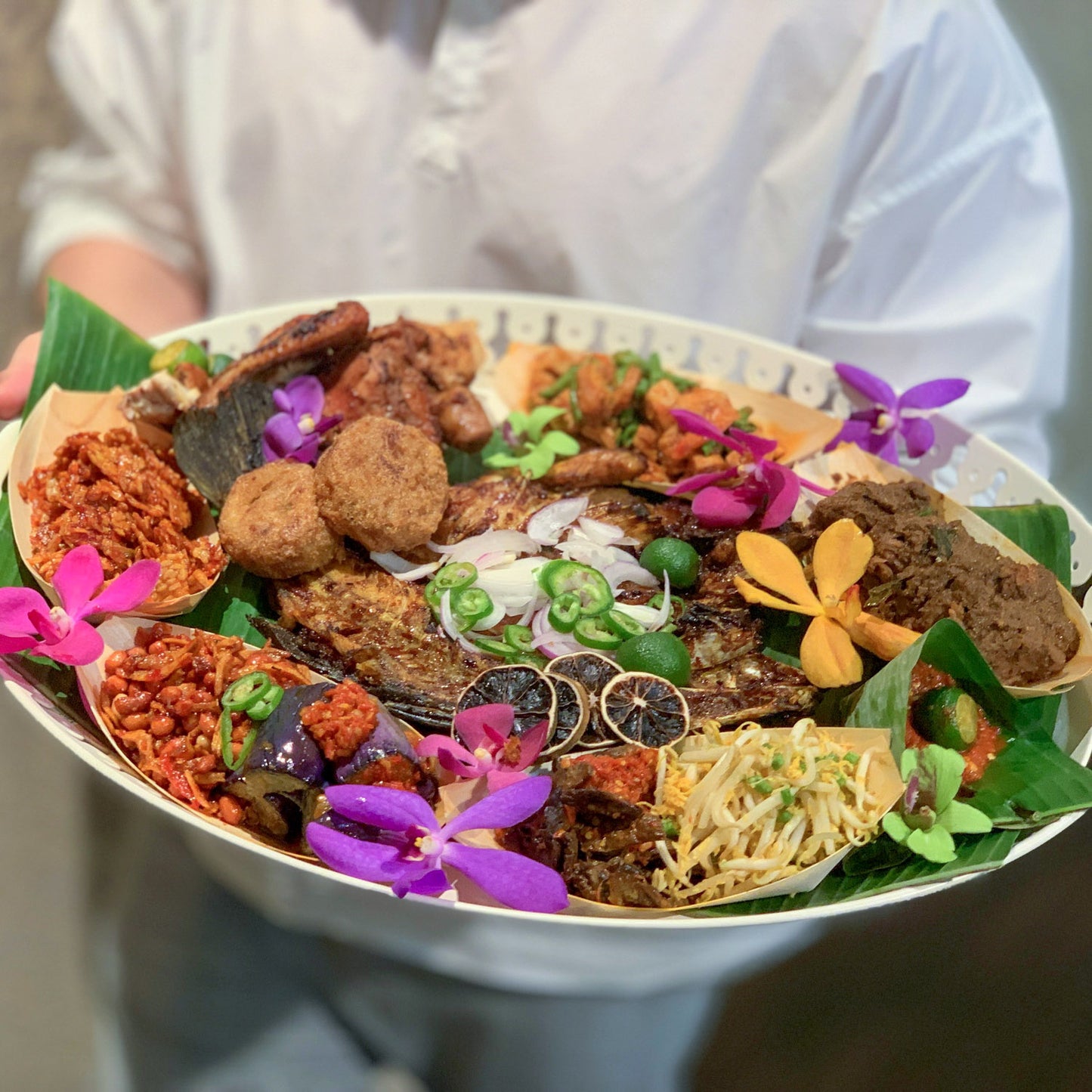 Ambeng 'Megibung' Modern (5 pax)