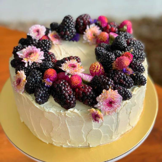 Blackberry Naked Cake