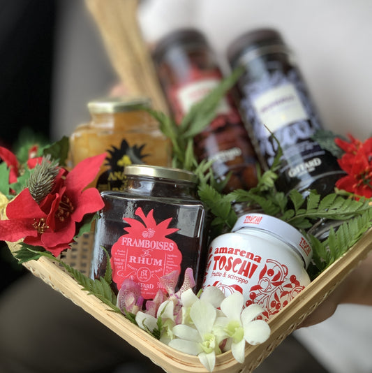 Boozy Infused Fruits & Berries Hamper