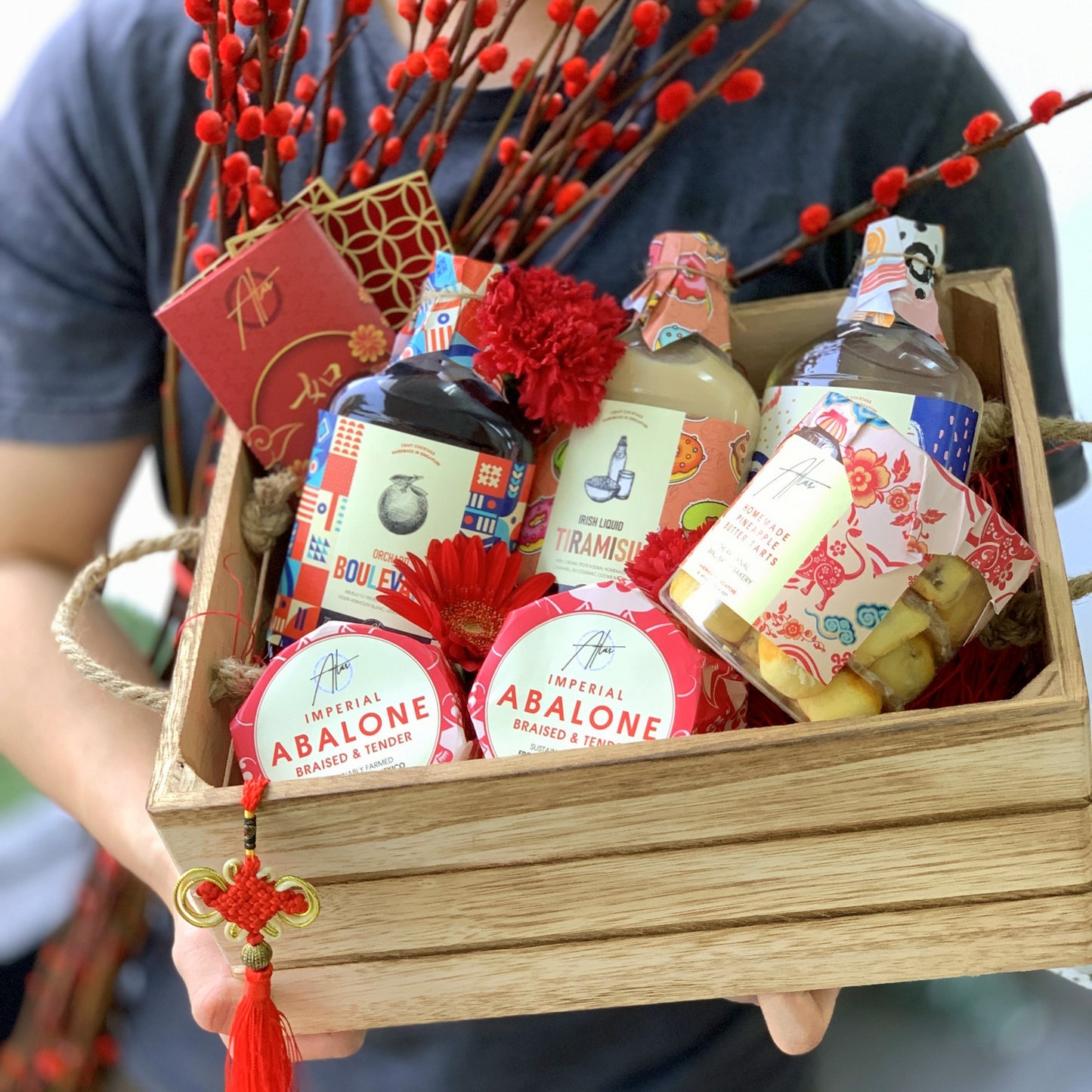 Cocktails & Abalone Luna New Year Hamper