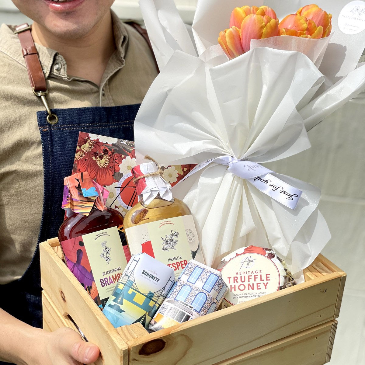 Aperitivo Time Gourmet Crate & Flowers