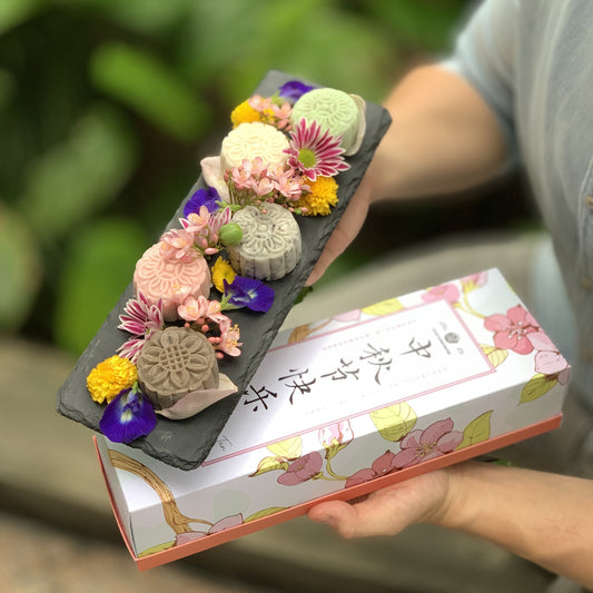 Snowskin Mooncakes Single Slate Box