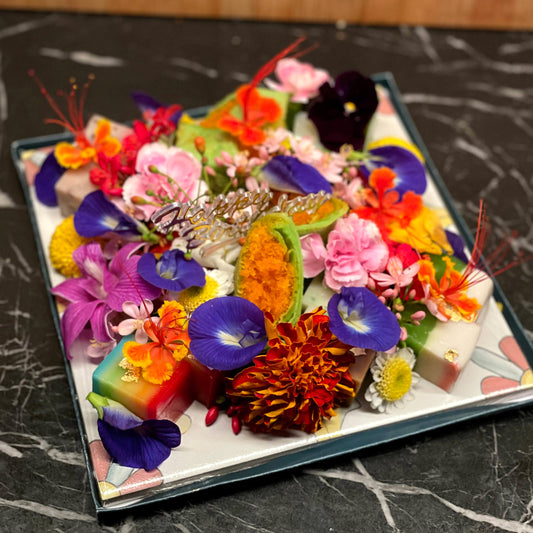 Nyonya Kueh Peranakan Tile Gift Box (4pax)