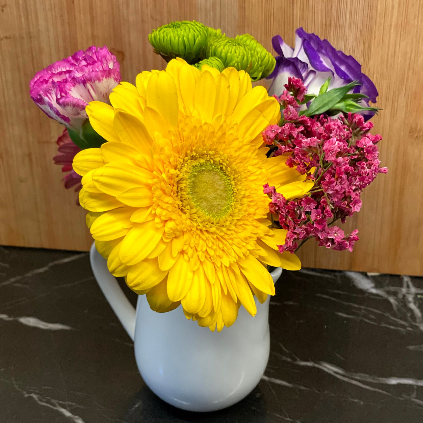 Mini Burst Colors Flowers Tableside