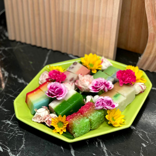 Nyonya Kueh Personal Platter (1pax)