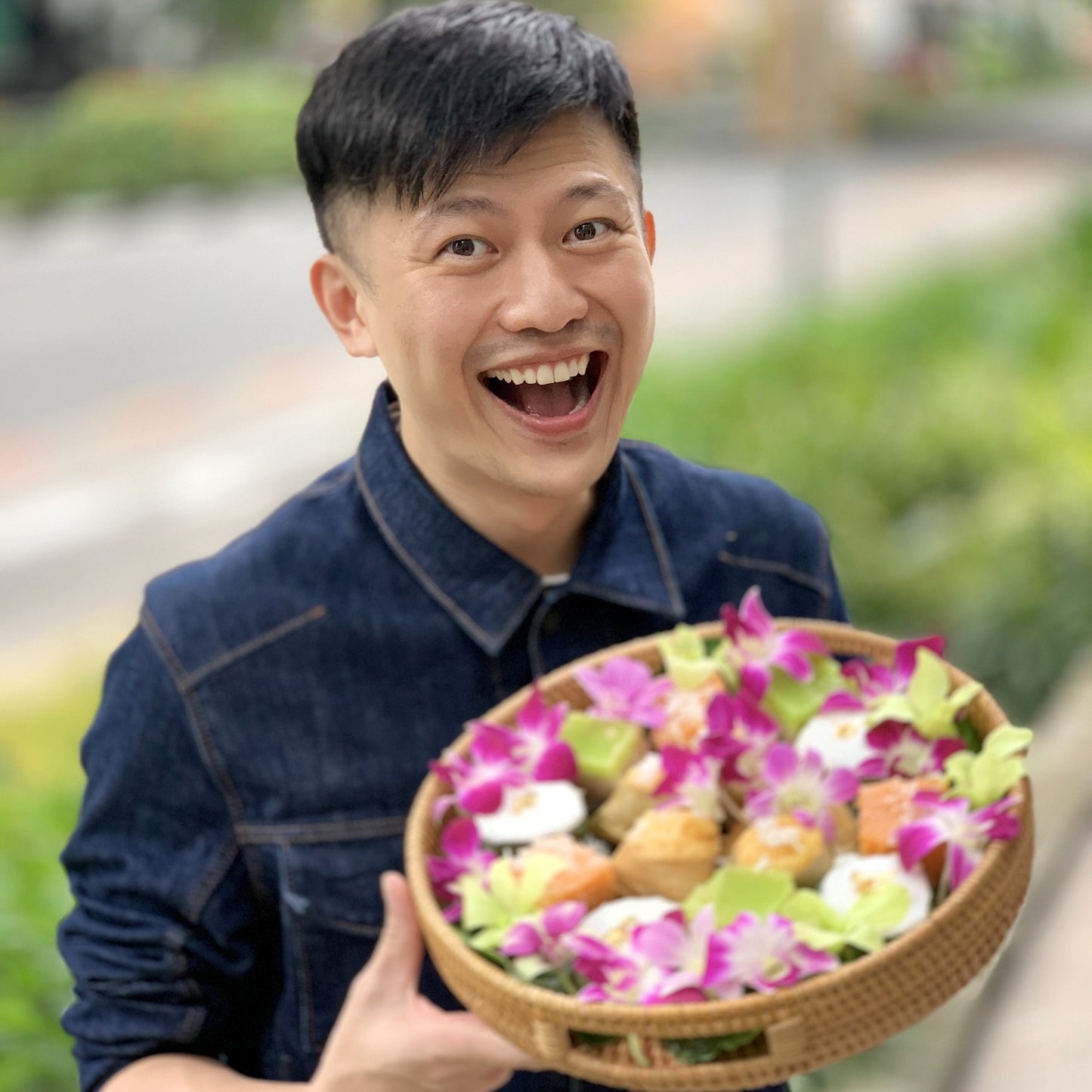 Thai Delights L Rattan Tray (3-5pax)