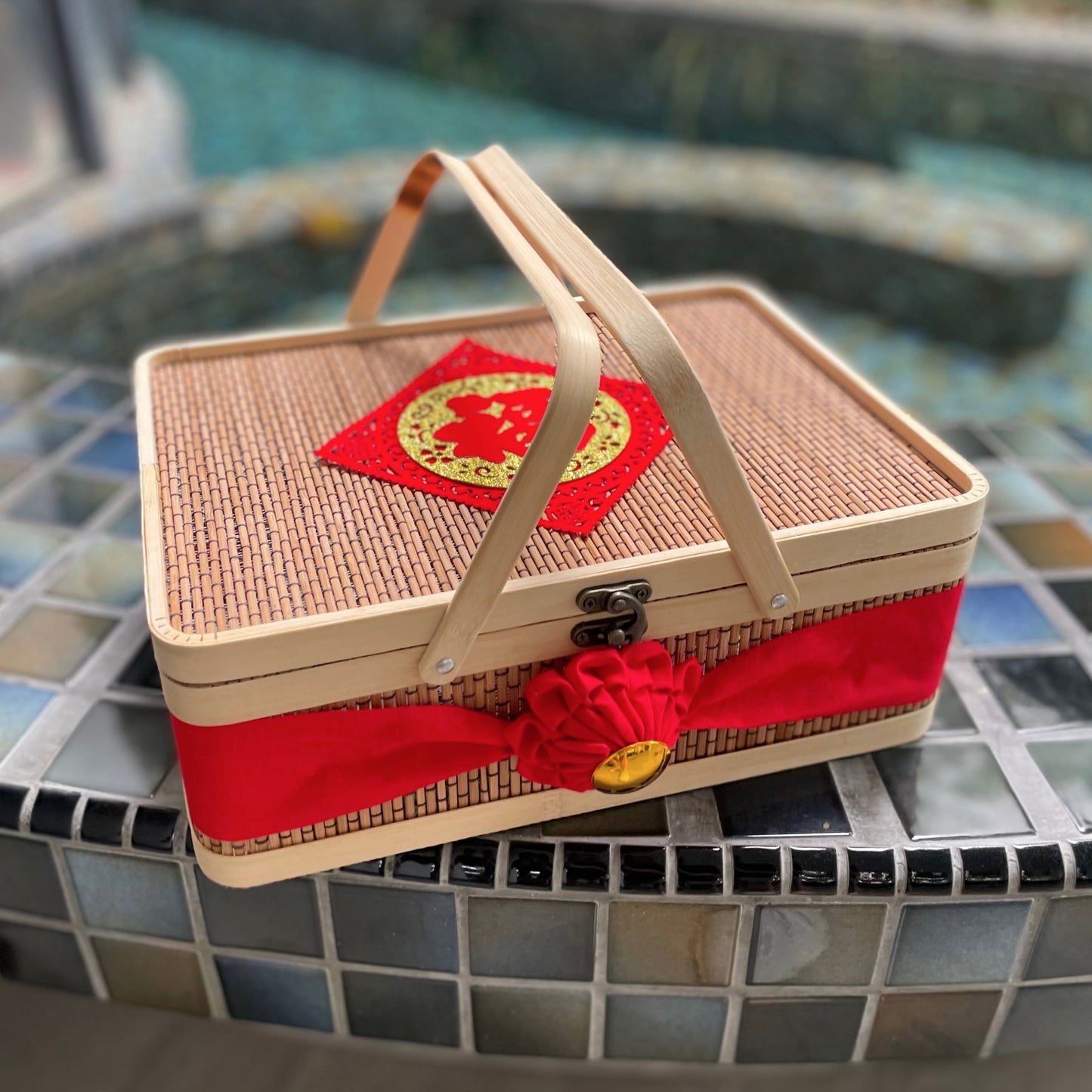 Opulence Kueh Basket