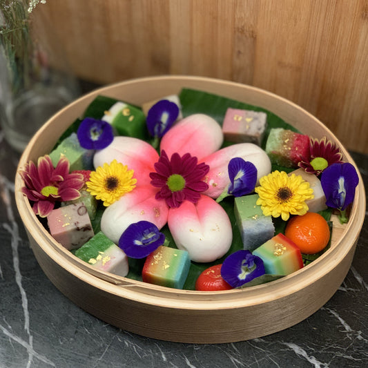 Royal ShouTao Bao Nyonya Kueh Auspicious Oval Bamboo Basket