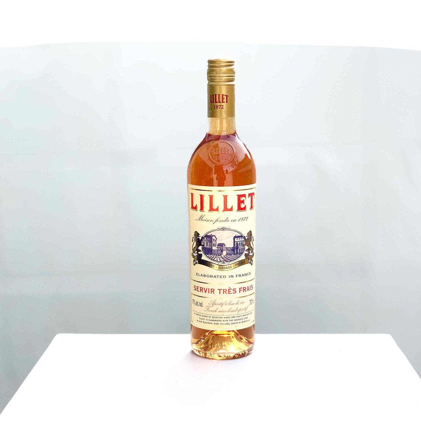Lillet Servir Tres Frais Rouge