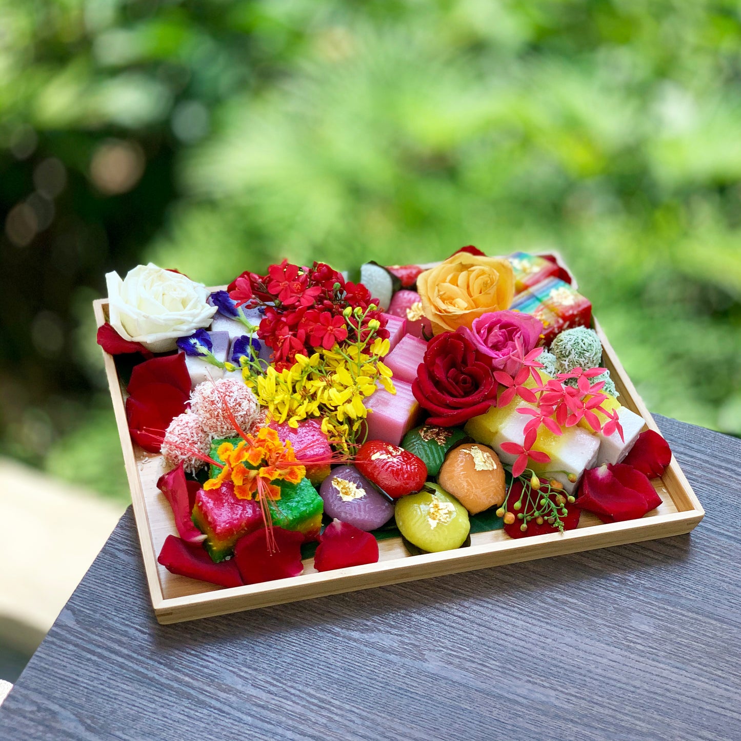 Nyonya Kueh Bamboo Platter (8pax)