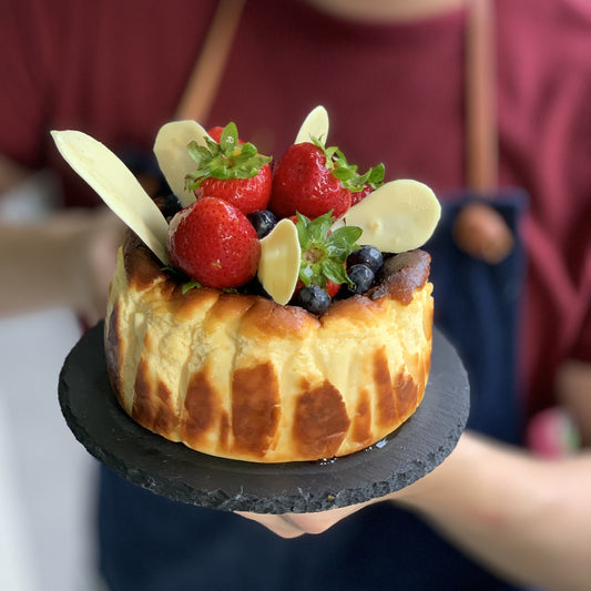 Gluten-free Burnt Cheese Cake (Yuzu)