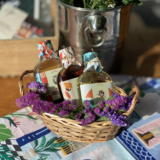 3 Bottled Cocktails Gift Garden Bucket