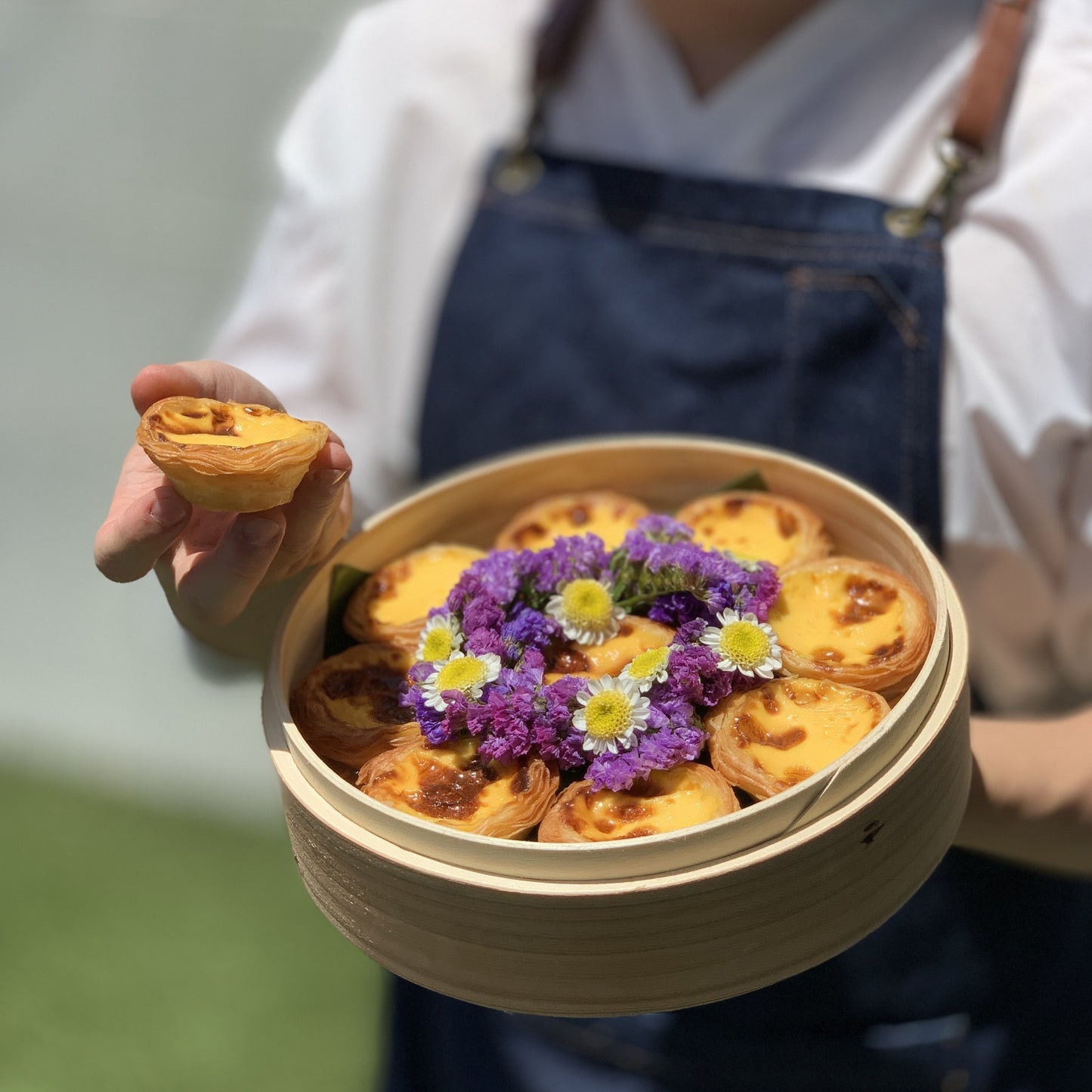 Portuguese Egg Tarts Round Bamboo Basket