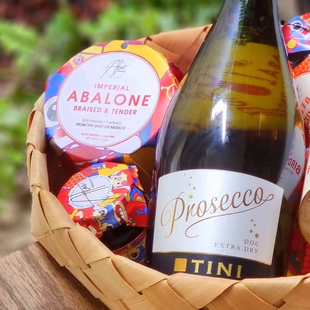 Longevity & health Chinese TCM hamper (Sparkling Wine)