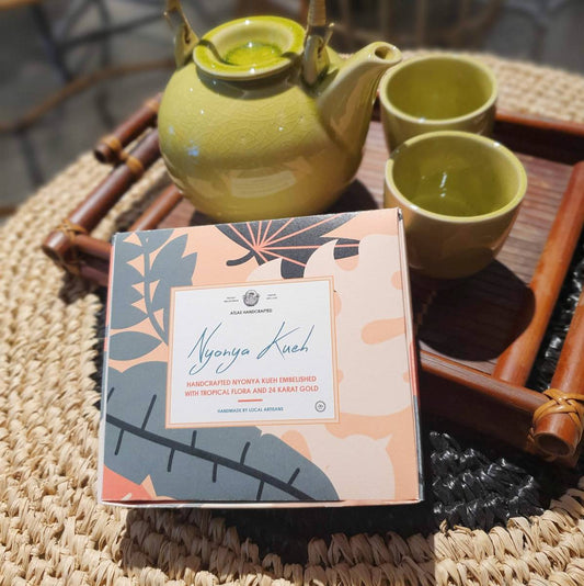 Nyonya Kueh Luxury Box (Customized Corporate Gift)