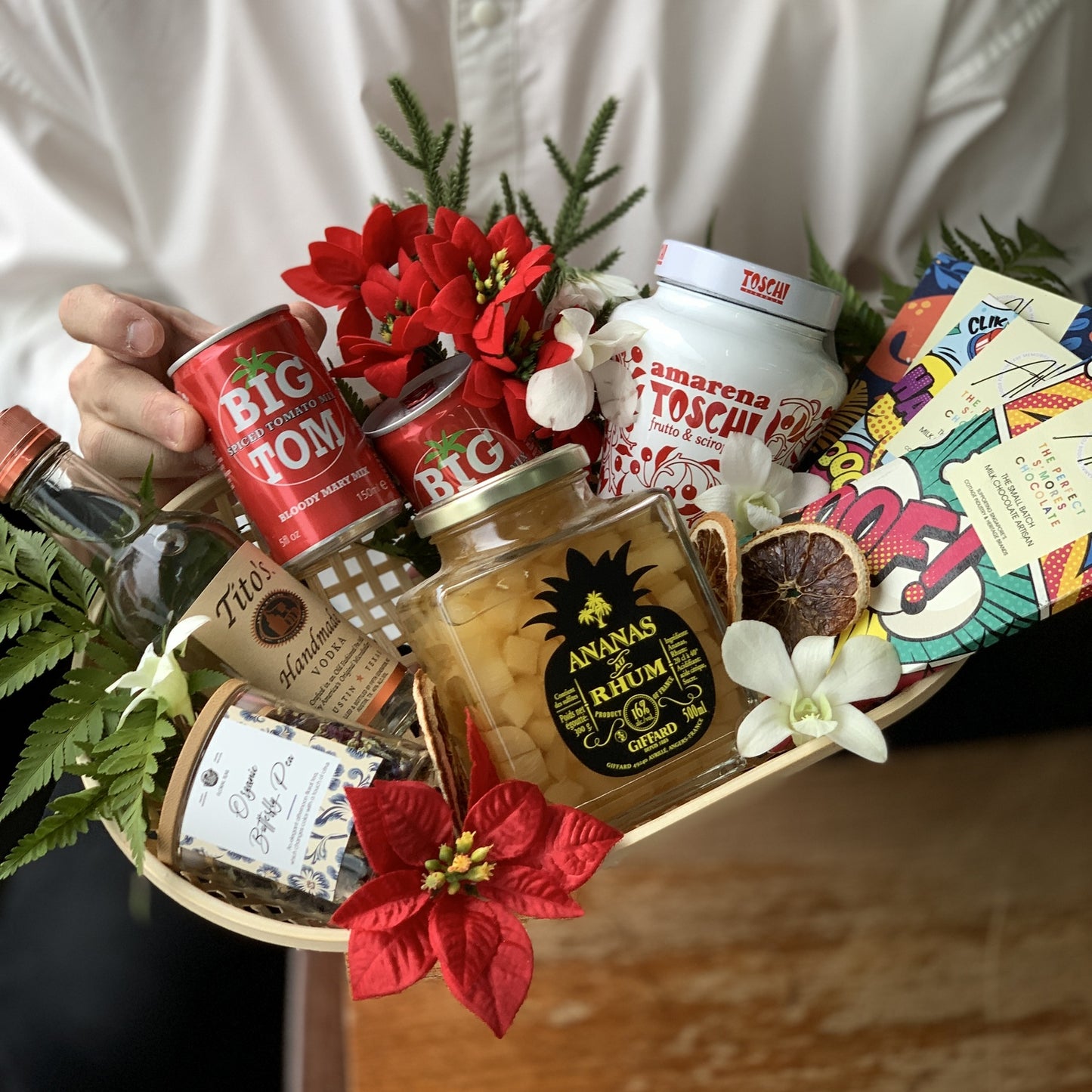 The Vodka Mixologist Holiday Hamper