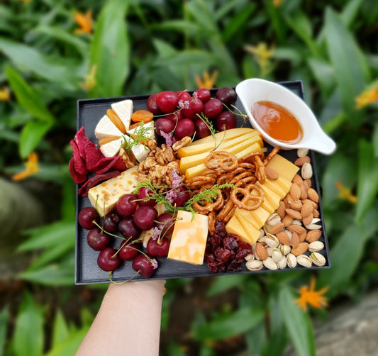 Sangiovese 5 Cheeses Board (4-6 Pax)