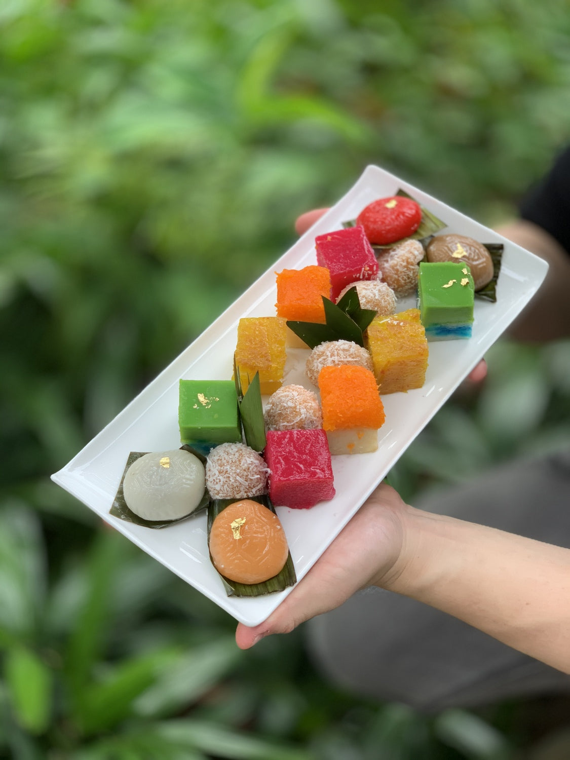 Nyonya Kueh Magic Carpet Plate (3pax)