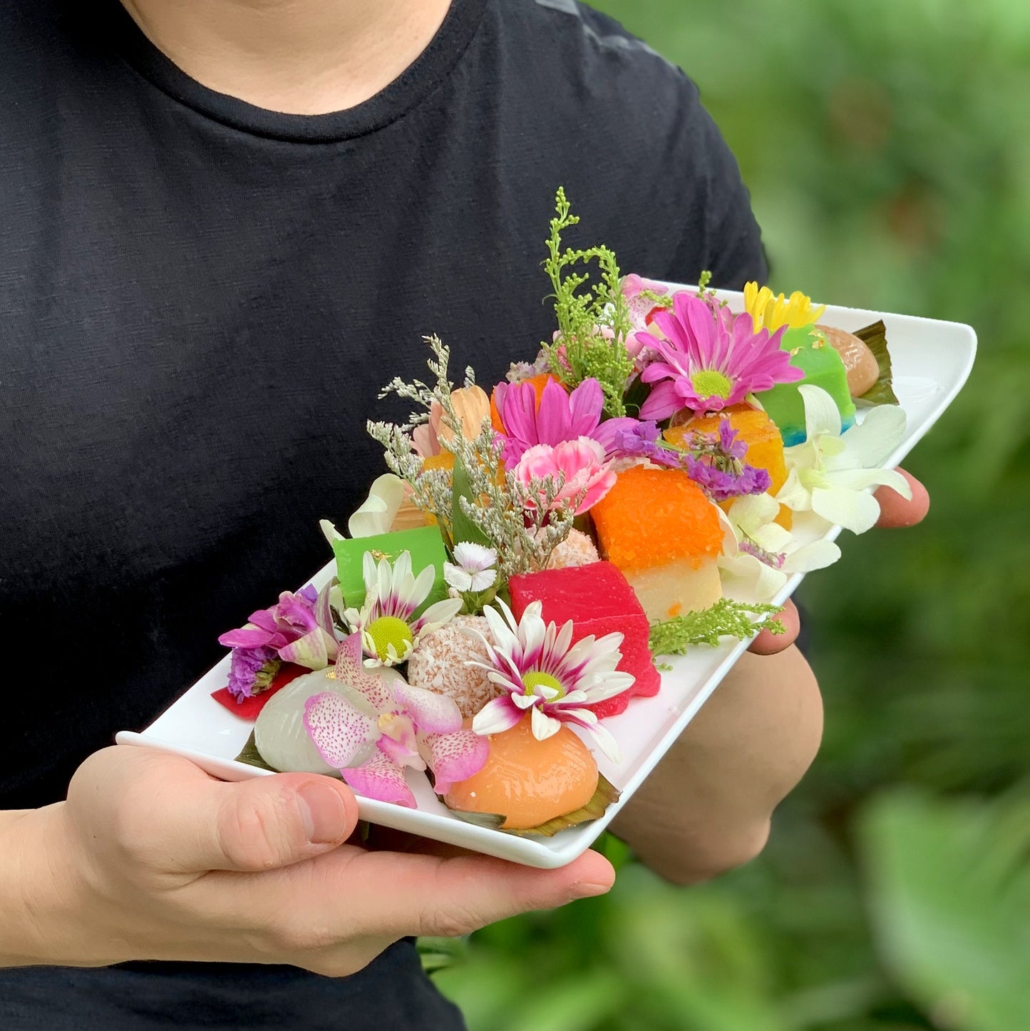 Nyonya Kueh Magic Carpet Plate (3pax)