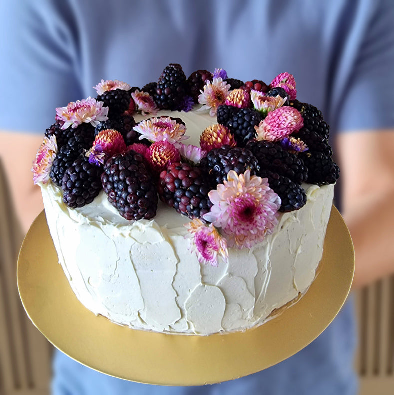 Lime and blackberry cloud cake