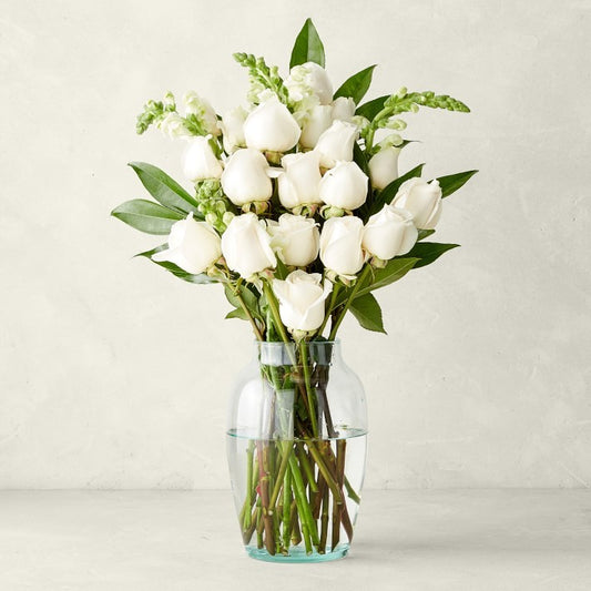 20 Deluxe white roses bouquet