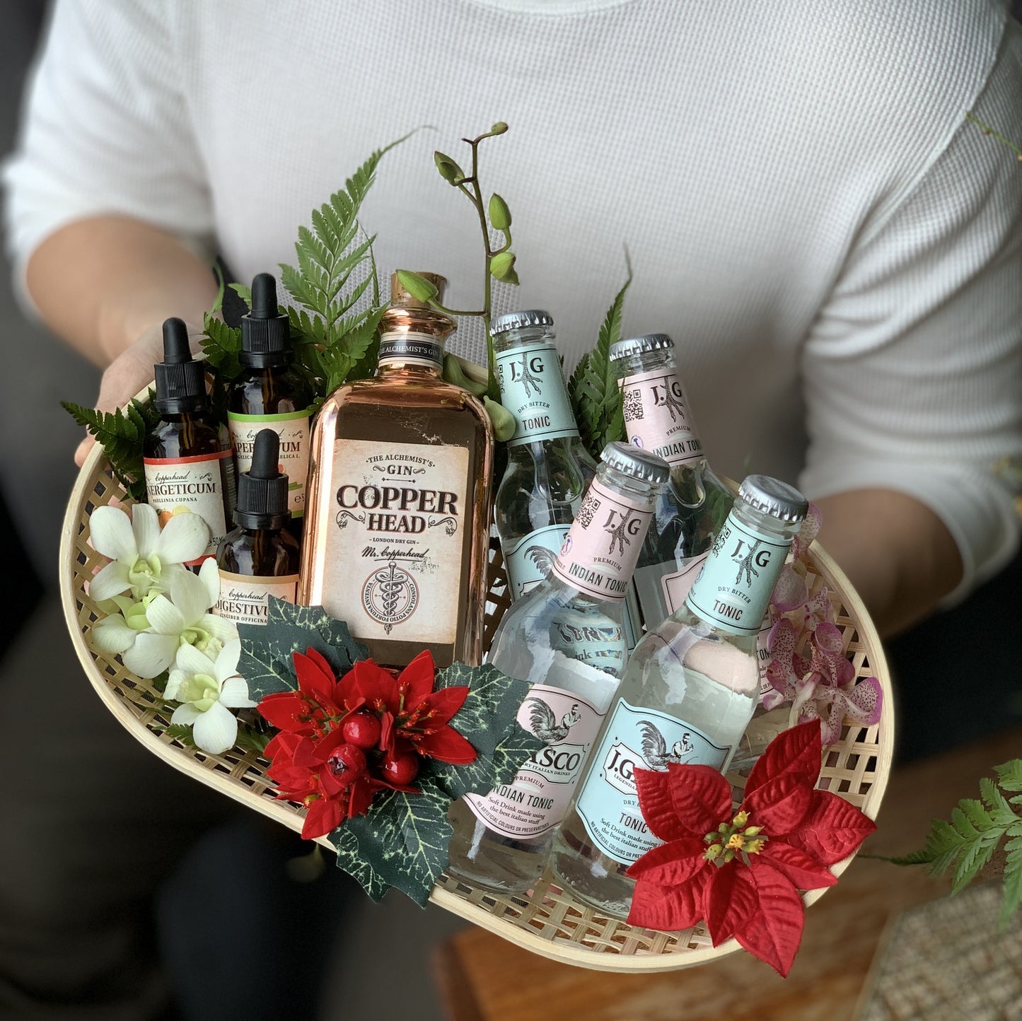 The Bespoke Gin Mixology Hamper