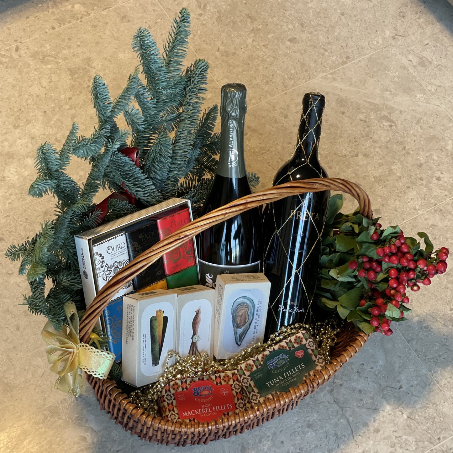 Christmas Portuguese Basket