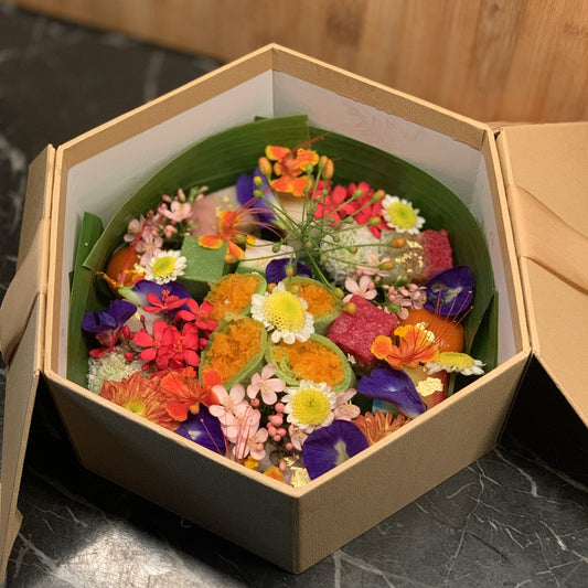 Nyonya Ribbon Box (2 Pax)