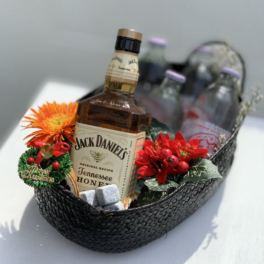 Jack Daniel's Tennessee Honey Whisky Soda Christmas Hamper