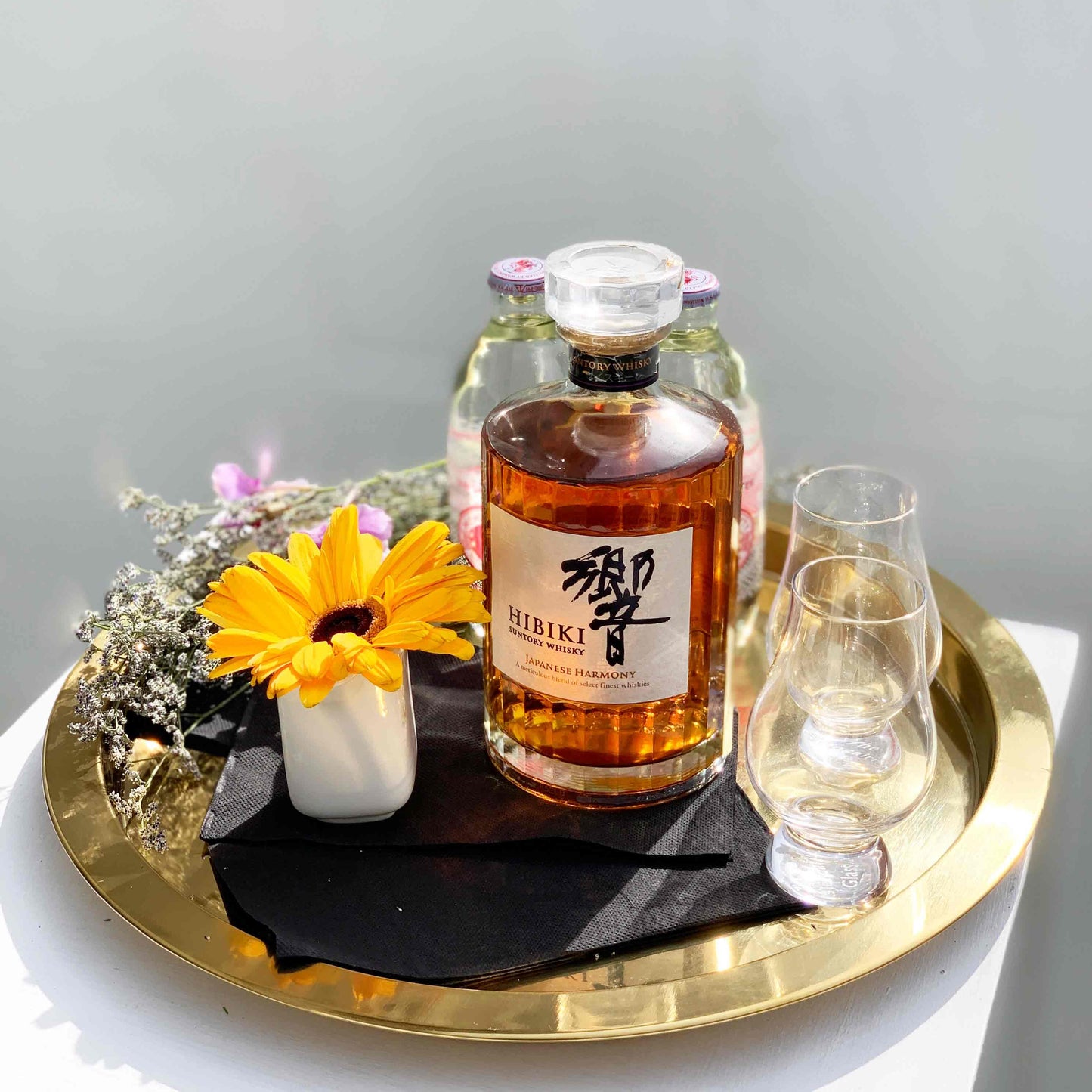Hibiki Japanese Harmony Whisky Gift Platter