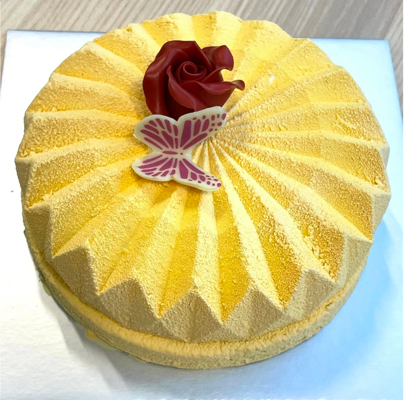 Mango Yuzu Mousse Gâteau