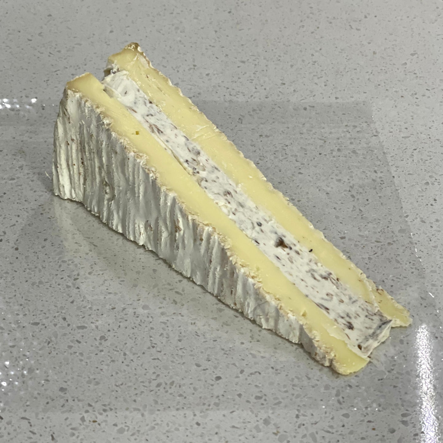 Truffle Brie De Meaux AOC